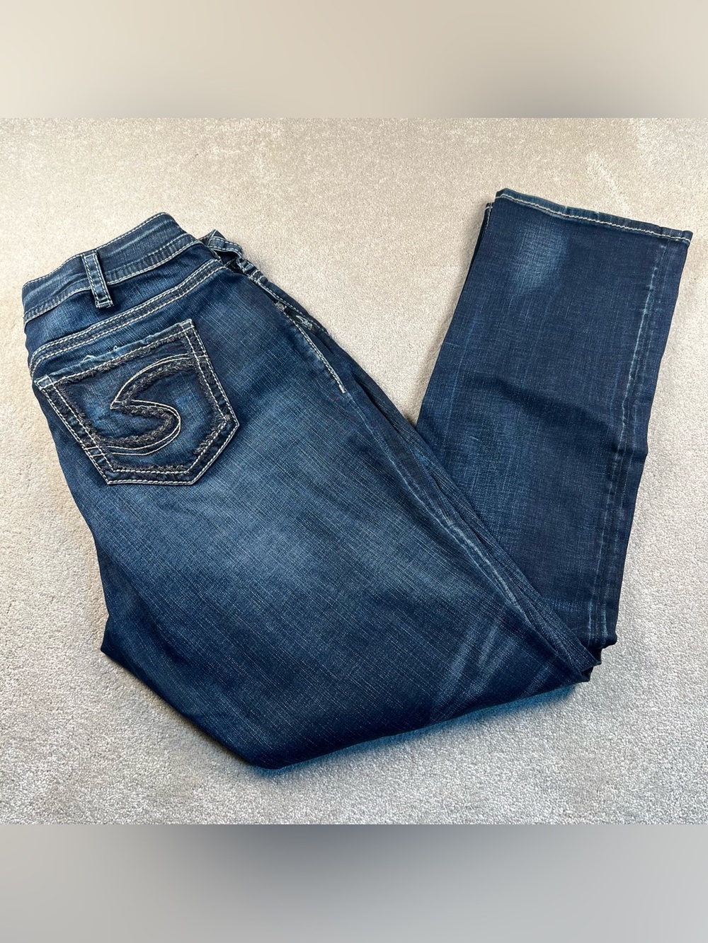 Silver Jeans Suki Straight Darker Wash Blue Jeans 5 Pocket Zip Fly women's 18x32